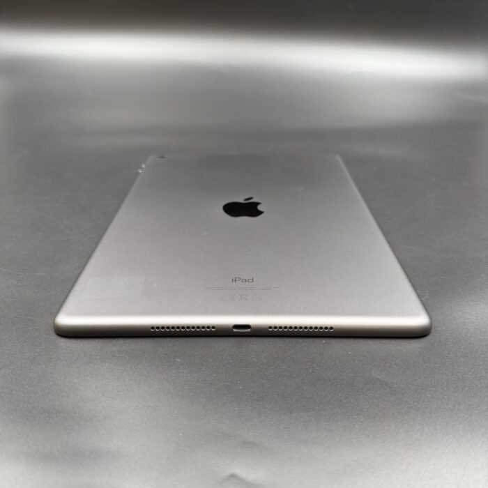 iPad 9th Generation 64GB Wifi Space Grey - Image 3
