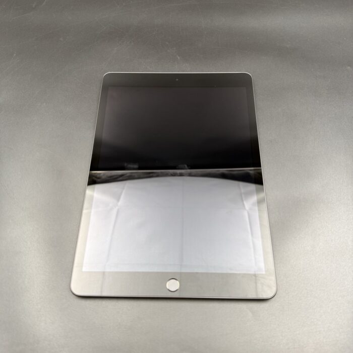 iPad 9th Generation 64GB Wifi Space Grey - Image 6