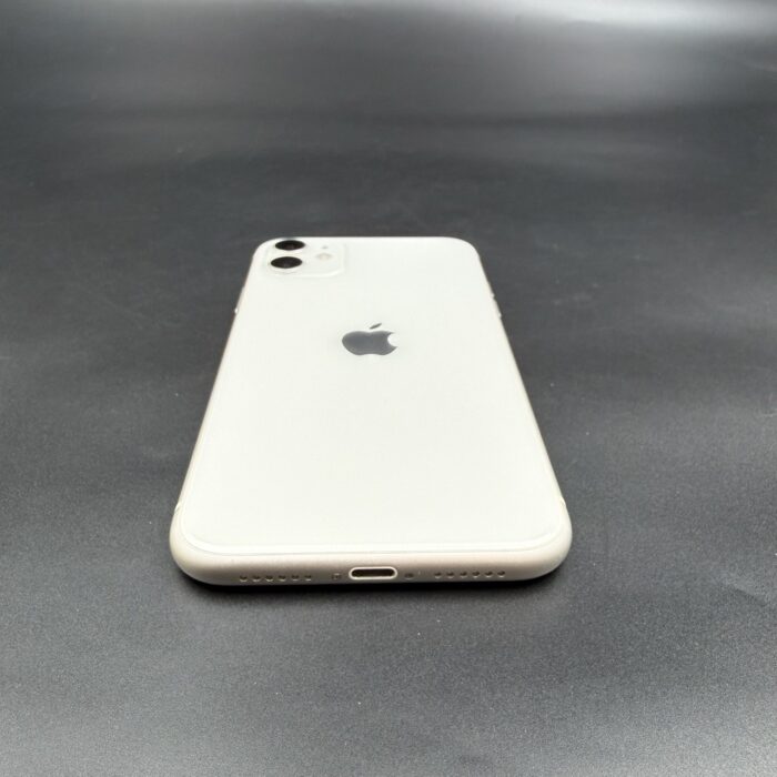 iPhone 11 256GB White - Image 3