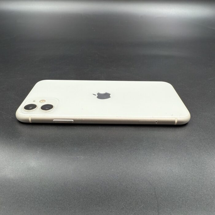 iPhone 11 64GB White - Image 2