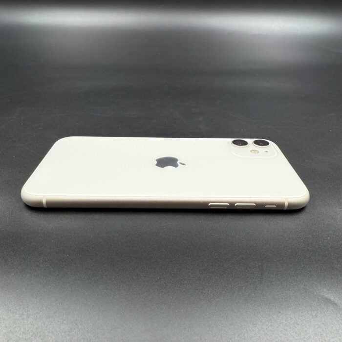 iPhone 11 64GB White - Image 4