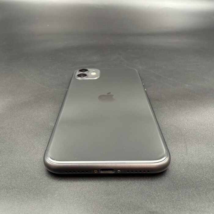 iPhone 11 64GB Black - Image 3