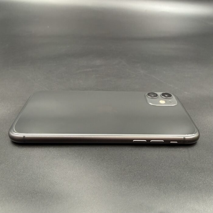 iPhone 11 64GB Black - Image 4