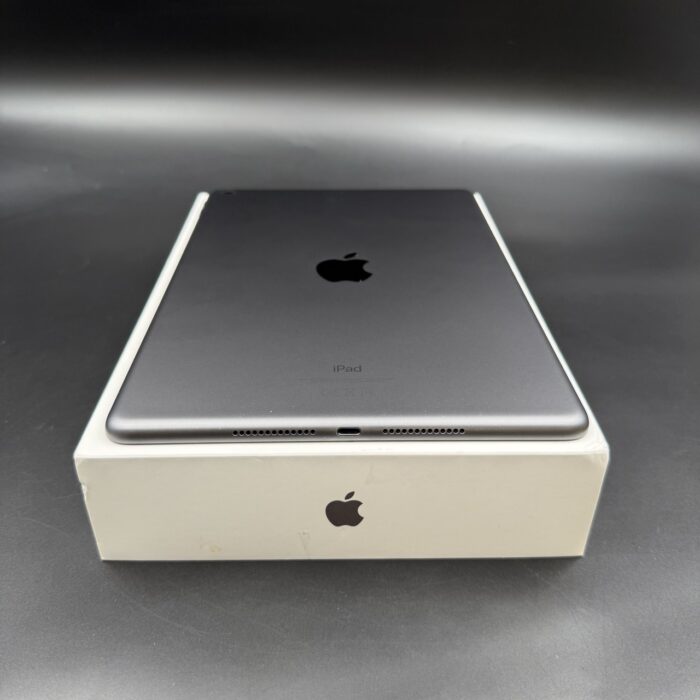 iPad 9th Generation 64GB Wifi Space Grey - Image 4