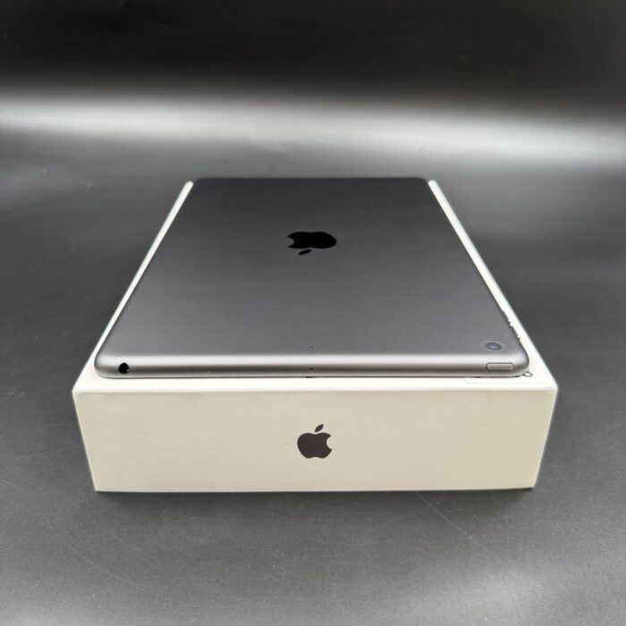 iPad 9th Generation 64GB Wifi Space Grey - Image 6