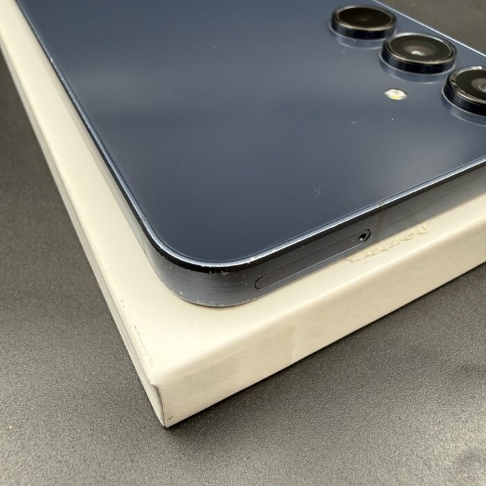 Samsung Galaxy A55 5G Dual Sim 256GB Awesome Navy - Image 9