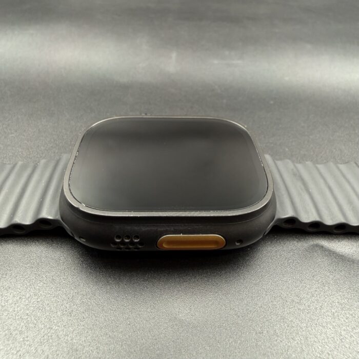 Apple Watch Ultra 2 Black Titanium Black Ocean Band - Image 4