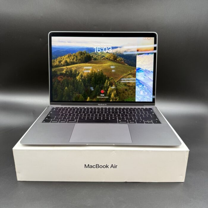 MacBook Air 13" 2019 1.6GHz | 128GB SSD | 8GB Ram | Core i5 Space Grey - Image 8