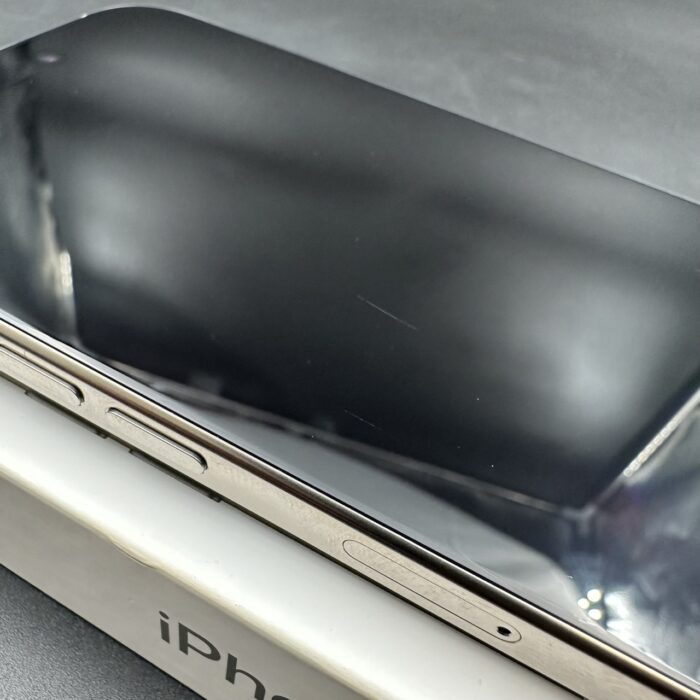 iPhone 16 Pro Max 256GB Natural Titanium - Image 8