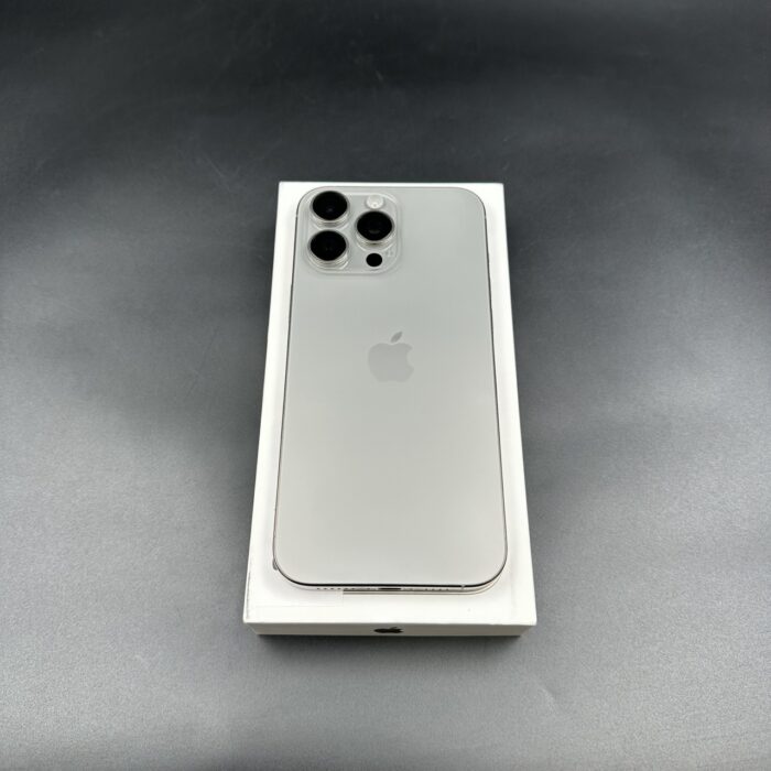 iPhone 16 Pro Max 256GB Natural Titanium - Image 10