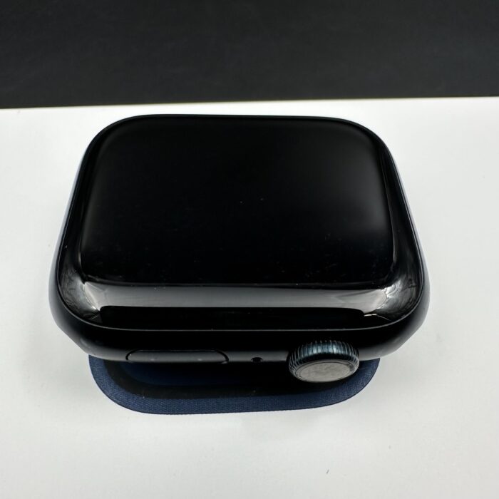 Apple Watch Series 8 45mm Midnight - Image 4