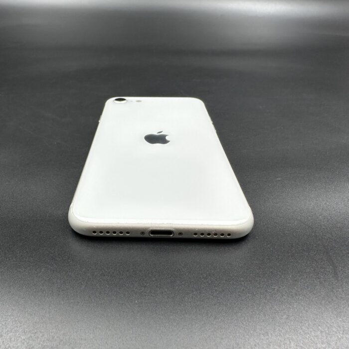 iPhone SE (2nd Gen) 64GB Silver - Image 3