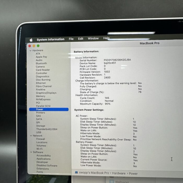 Macbook Pro 13" M2 8GB 256GB Space Grey - Image 9