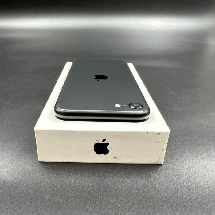iPhone SE (2nd Gen) 128GB Black - Image 7