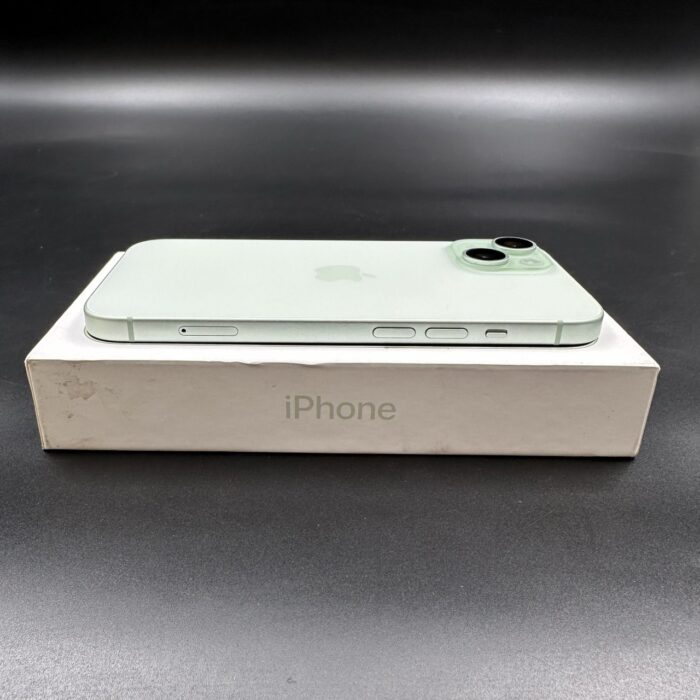 iPhone 15 256GB Green - Image 5