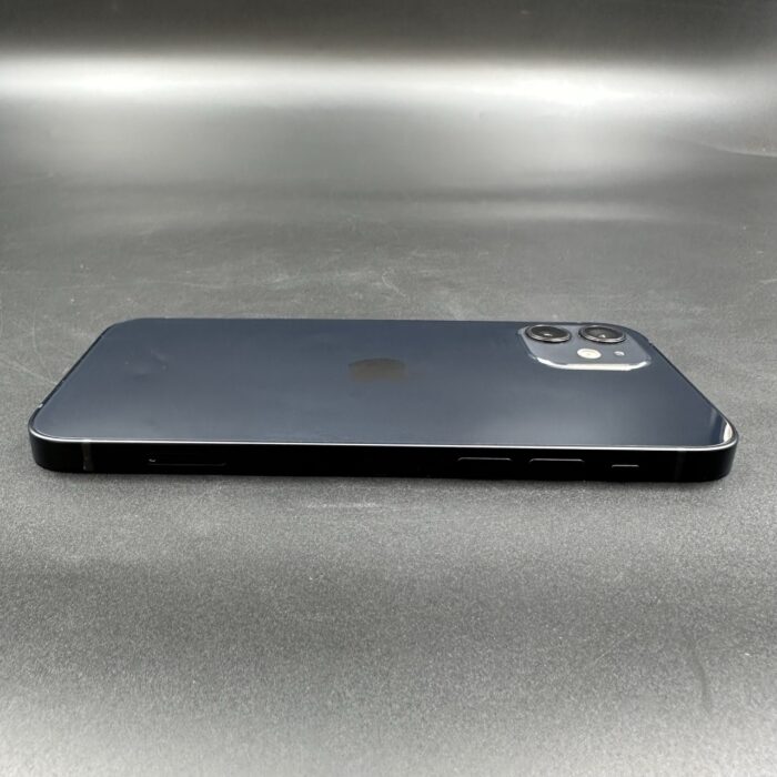 iPhone 12 64GB Black - Image 4