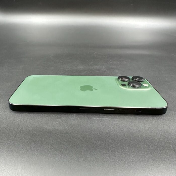 iPhone 13 Pro Max 256GB Apline Green - Image 4
