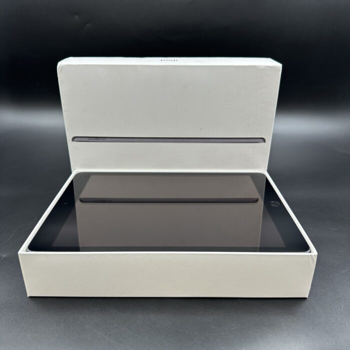iPad 9th Generation 64GB Wifi Space Grey - Image 2