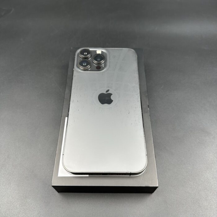 iPhone 13 Pro Max 512GB Space Grey - Image 9