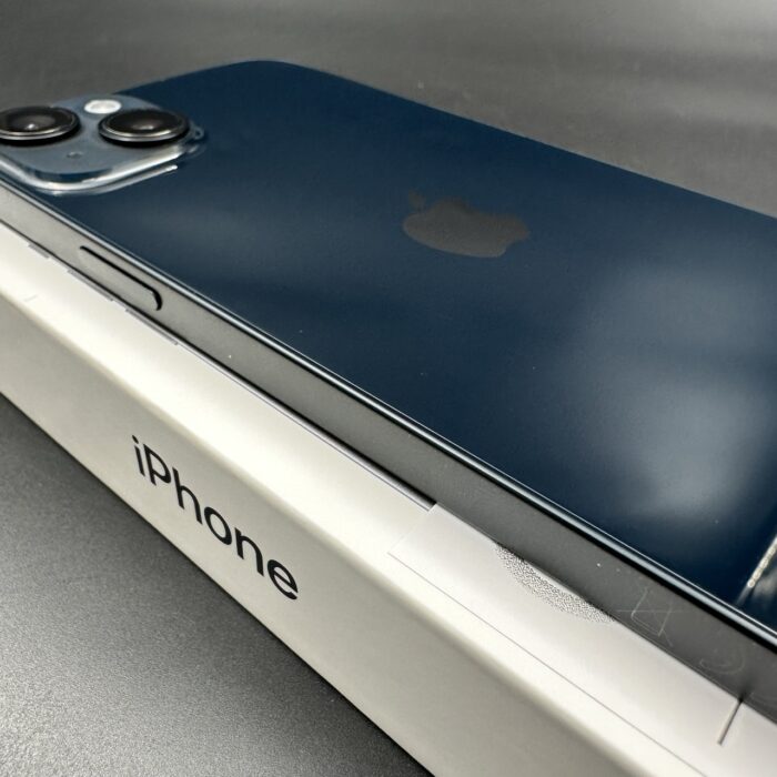 iPhone 14 Plus 128GB Midnight - Image 4