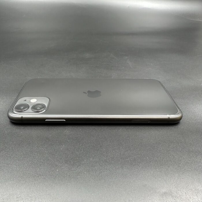 iPhone 11 64GB Black - Image 2