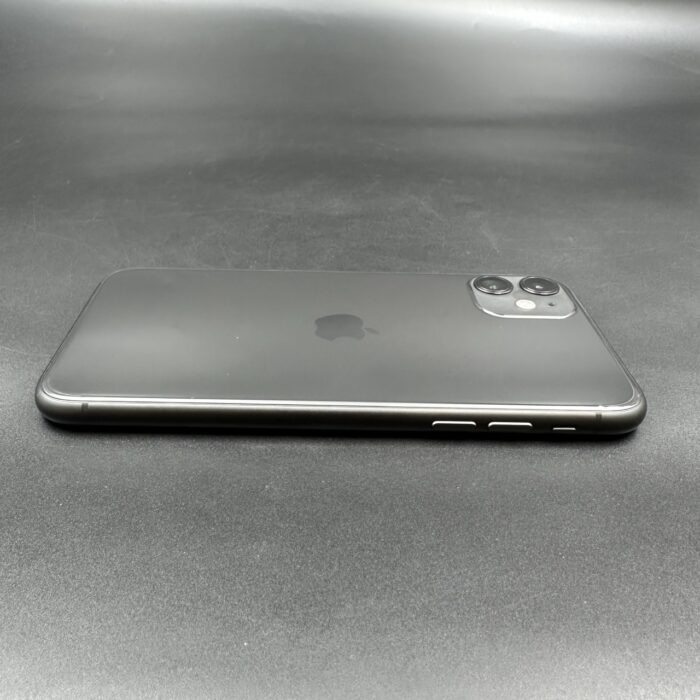 iPhone 11 64GB Black - Image 3