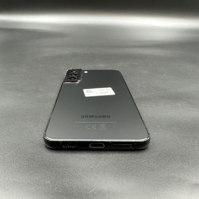 Samsung Galaxy S22 Plus 5G Duos 256GB Phantom Black - Image 3