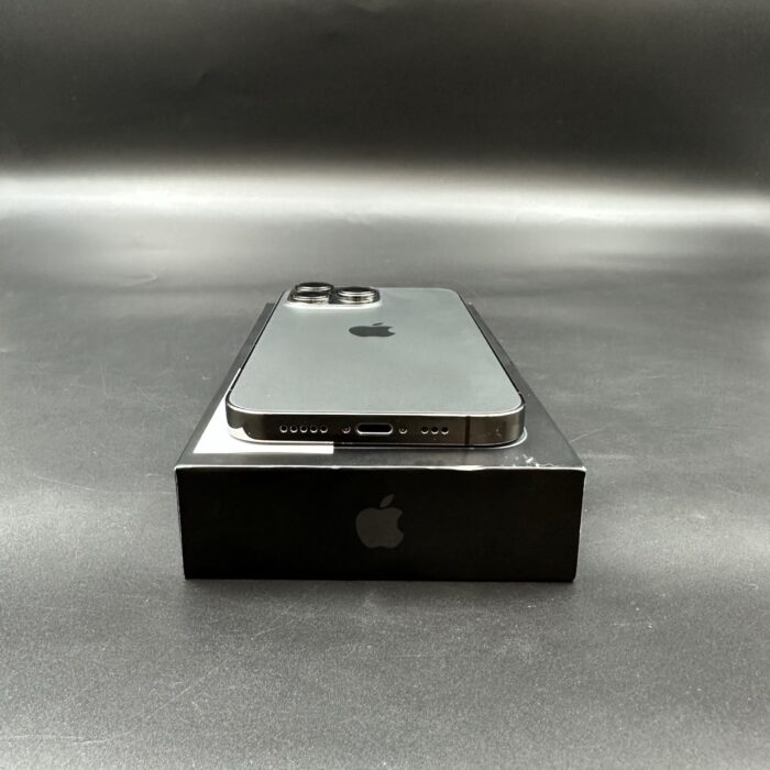 iPhone 13 Pro 256GB Graphite - Image 4
