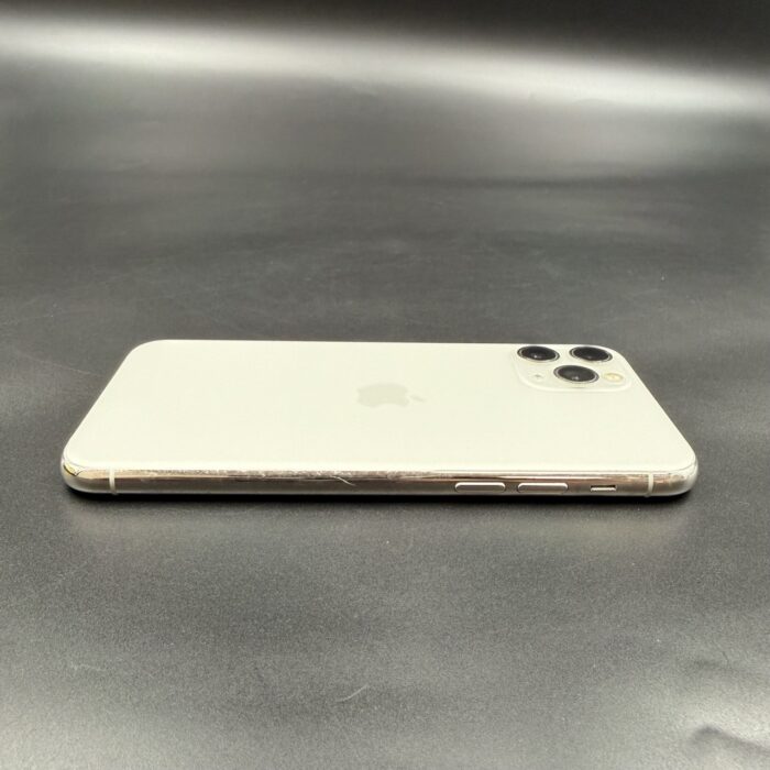 iPhone 11 Pro 256GB Silver - Image 4