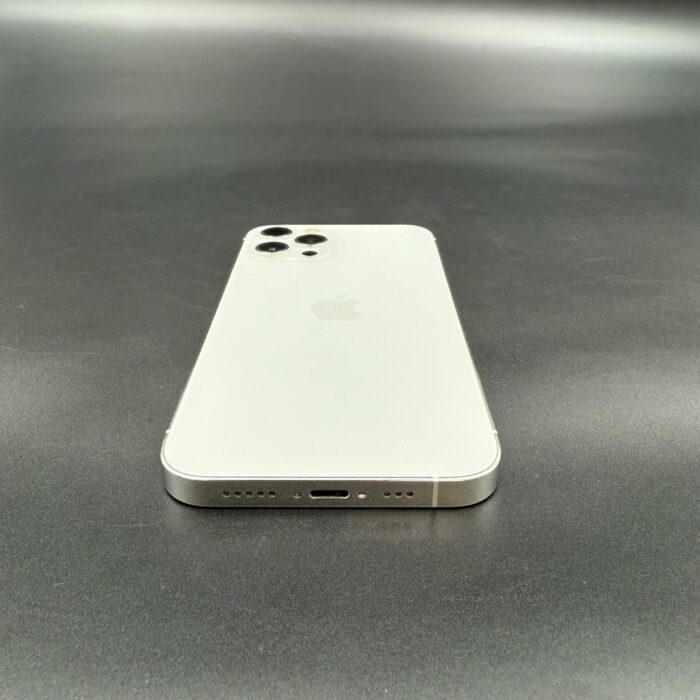 iPhone 12 Pro 128GB Silver - Image 3