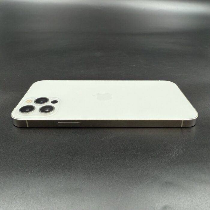 iPhone 12 Pro 128GB Silver - Image 2