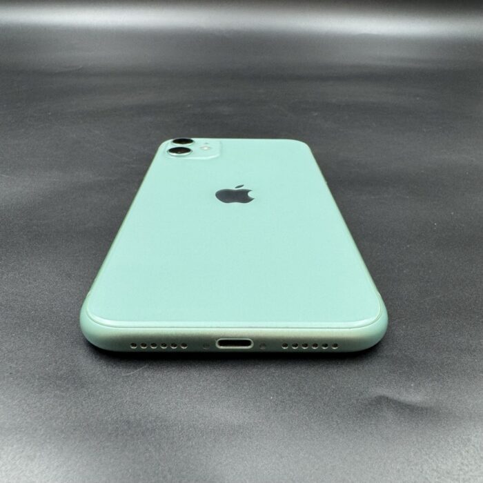 iPhone 11 64GB Green - Image 3