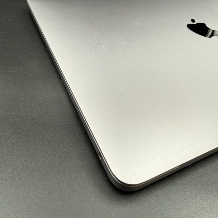 Macbook Pro M1 13" 512GB | 16GB Ram | Space Grey - Image 8