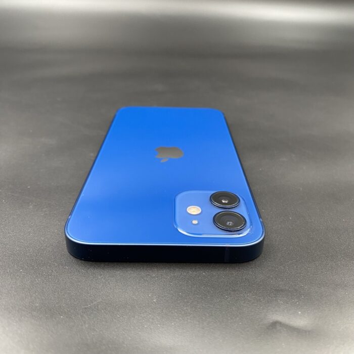 iPhone 12 256GB Blue - Image 6