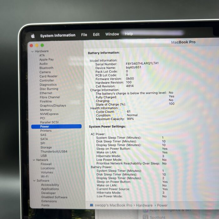 Macbook Pro 14" M3 | 8GB | 1TB | Silver - Image 6