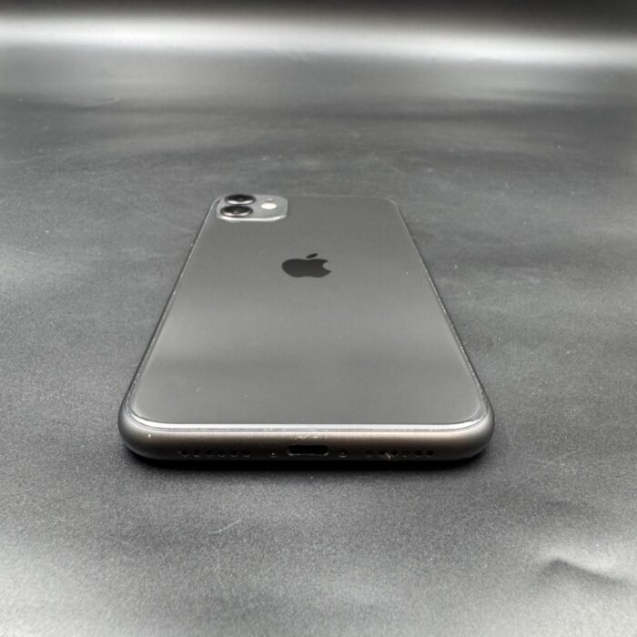 iPhone 11 64GB Black - Image 3