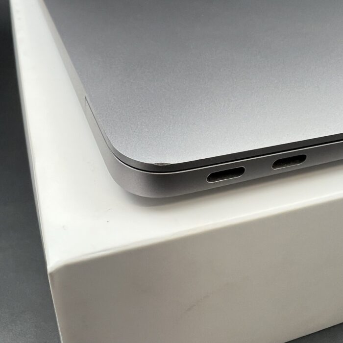 Macbook Air M1 13" 8GB 256GB Space Grey - Image 4