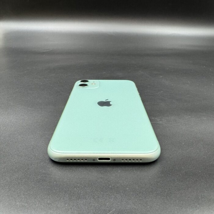 iPhone 11 64GB Green - Image 3