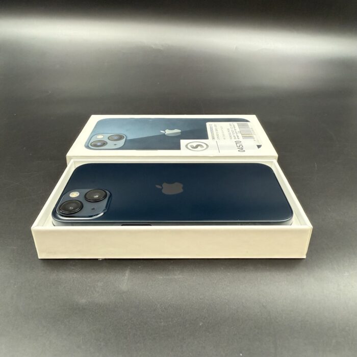 iPhone 13 128GB Midnight - Image 2