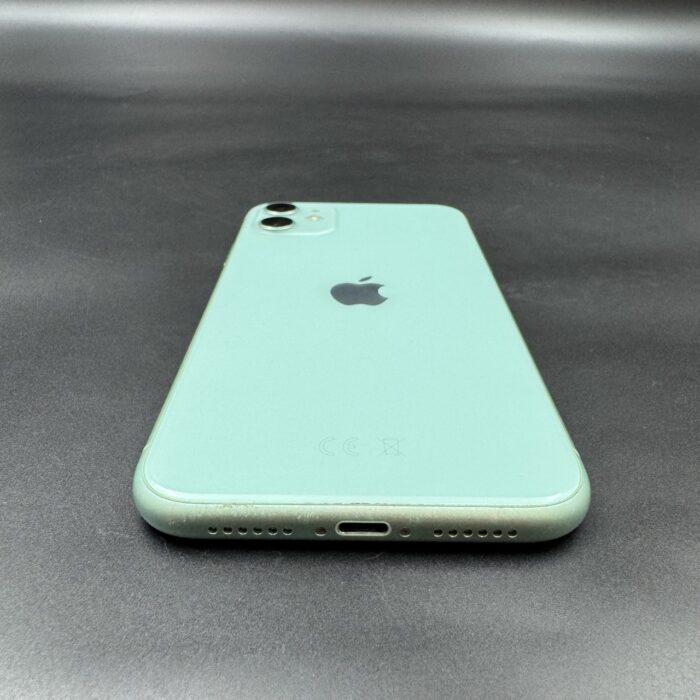 iPhone 11 128GB Green - Image 3
