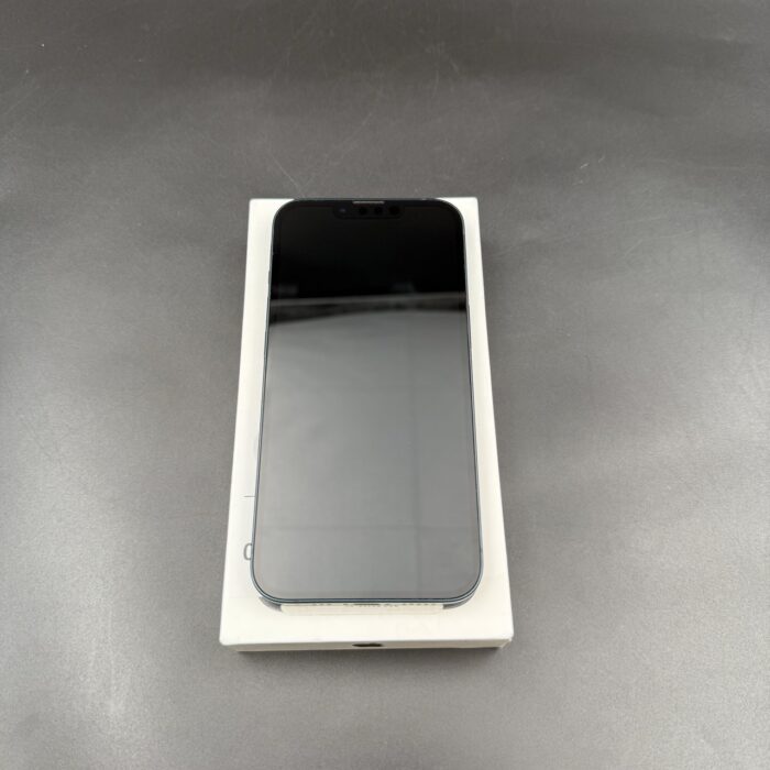 iPhone 13 128GB Midnight - Image 7