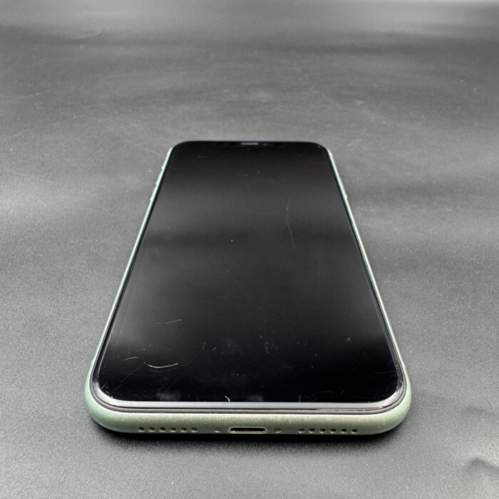 iPhone 11 128GB Green - Image 6