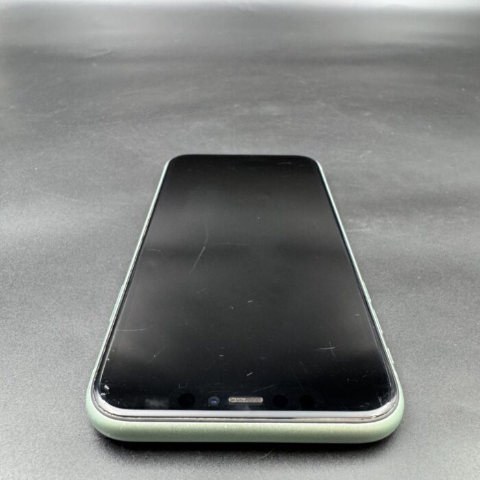 iPhone 11 128GB Green - Image 8