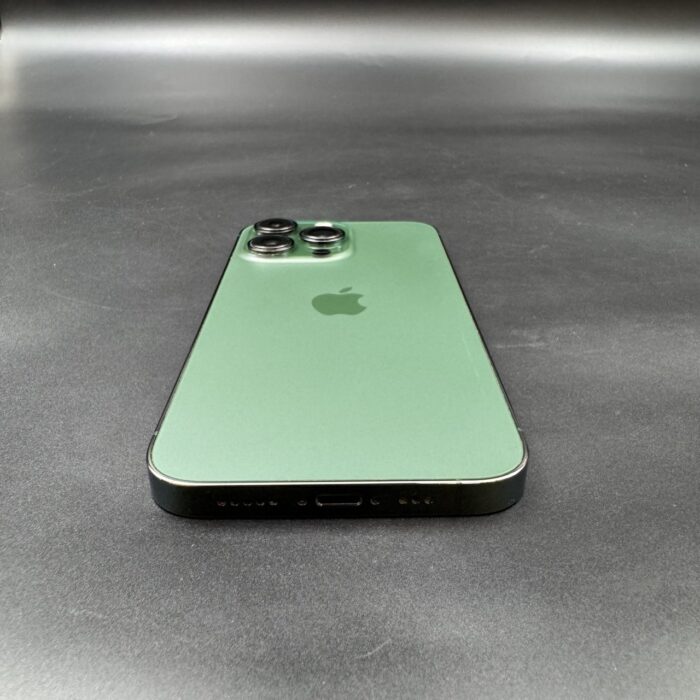 iPhone 13 Pro 256GB Green - Image 3