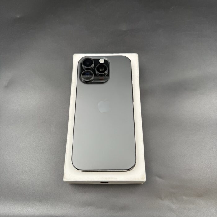iPhone 16 Pro 128GB Black Titanium - Image 11