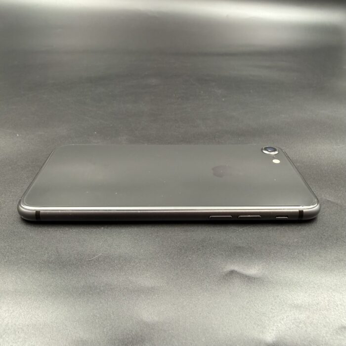 iPhone 8 64GB Space Grey - Image 4