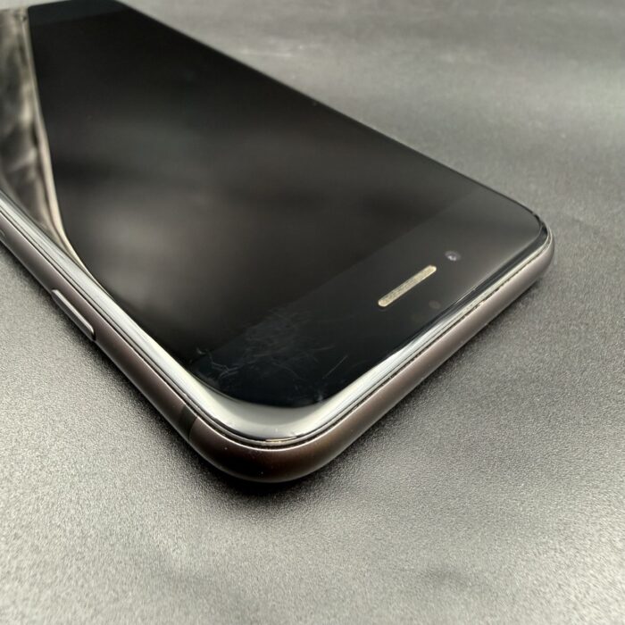 iPhone 8 64GB Space Grey - Image 6