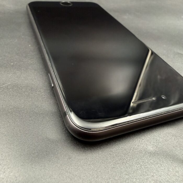 iPhone 8 64GB Space Grey - Image 6