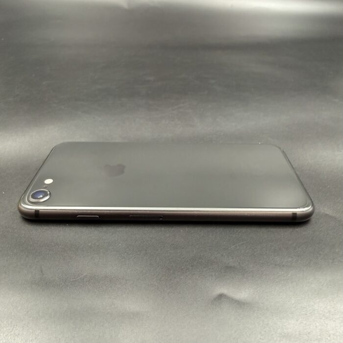iPhone 8 64GB Space Grey - Image 2