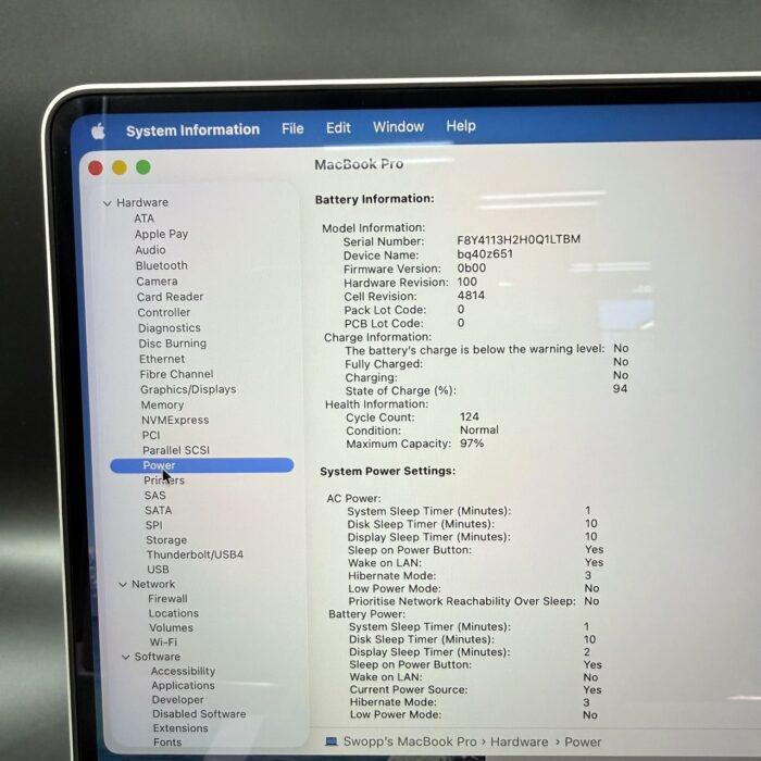 Macbook Pro 14" M3 | 8GB | 512GB | Silver - Image 7